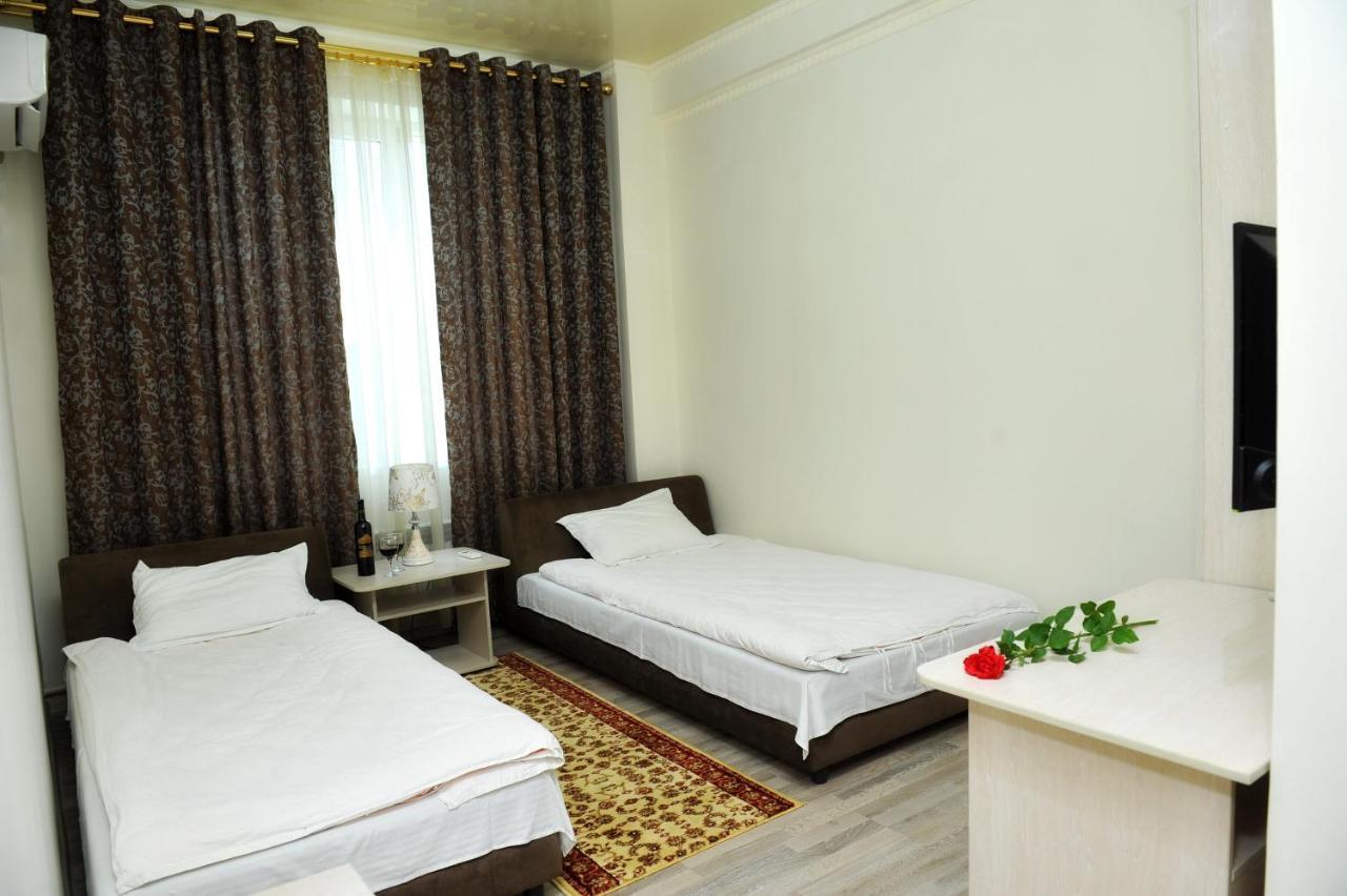 Rich Hotel Bichkek Extérieur photo