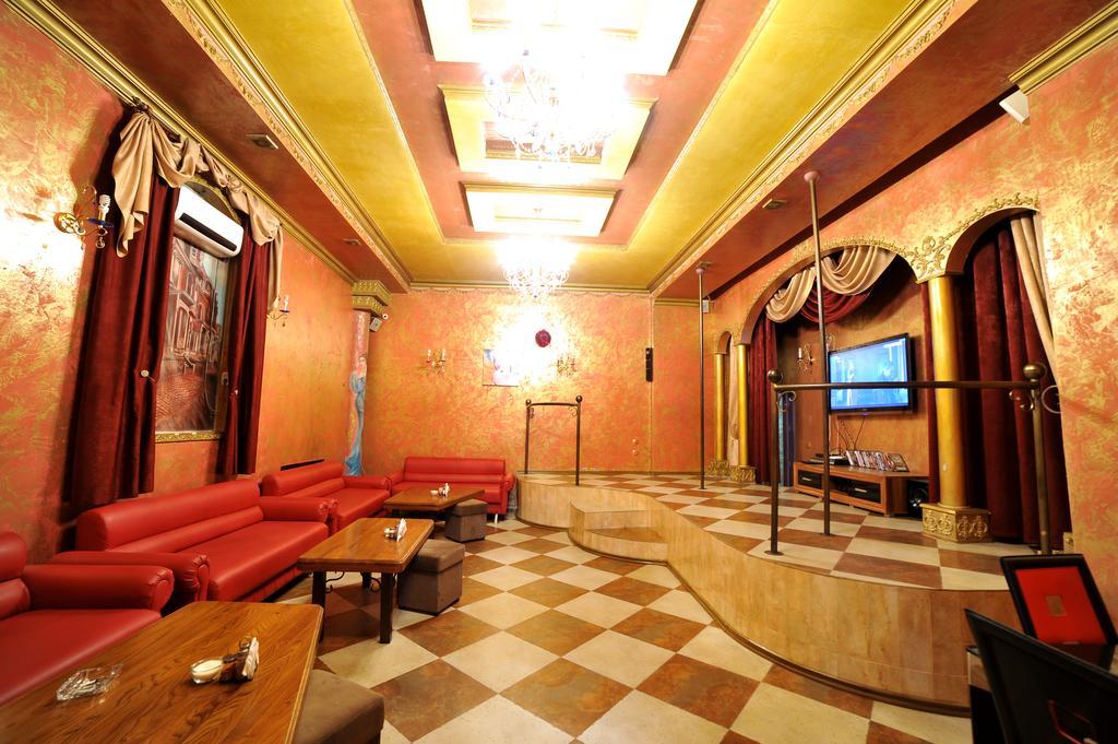 Rich Hotel Bichkek Extérieur photo