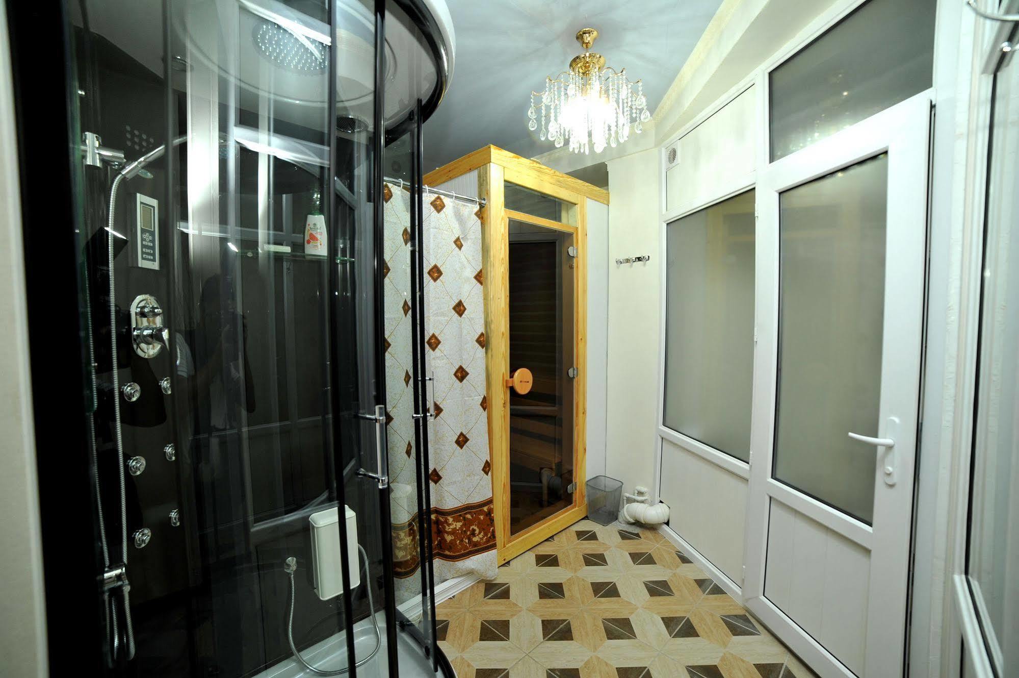 Rich Hotel Bichkek Extérieur photo